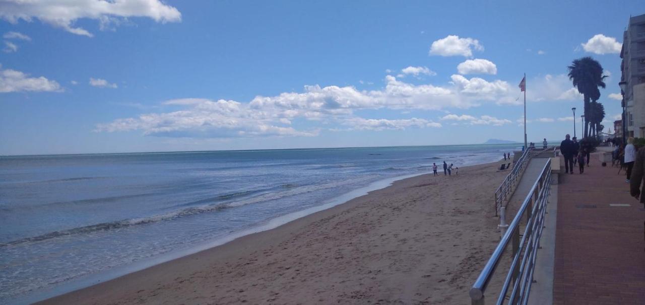 Appartamento Relax Les Palmeres Sueca Esterno foto